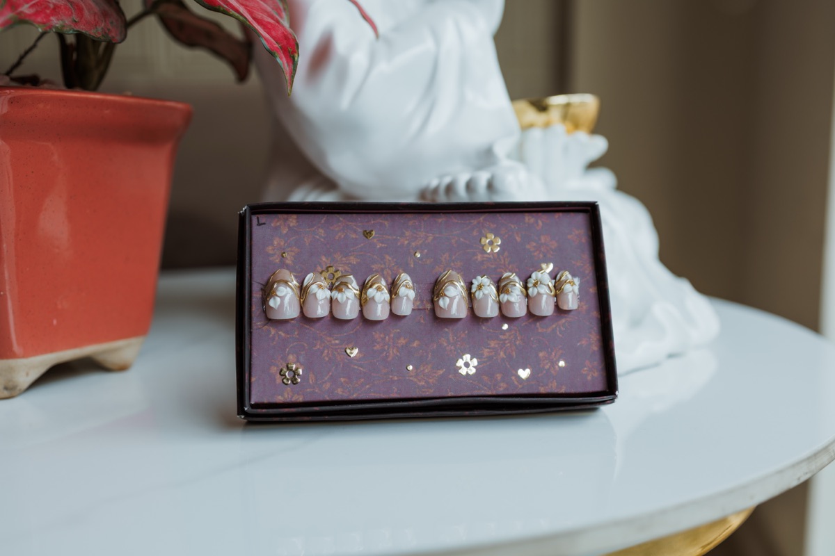 Nail Shingaar handcrafted design